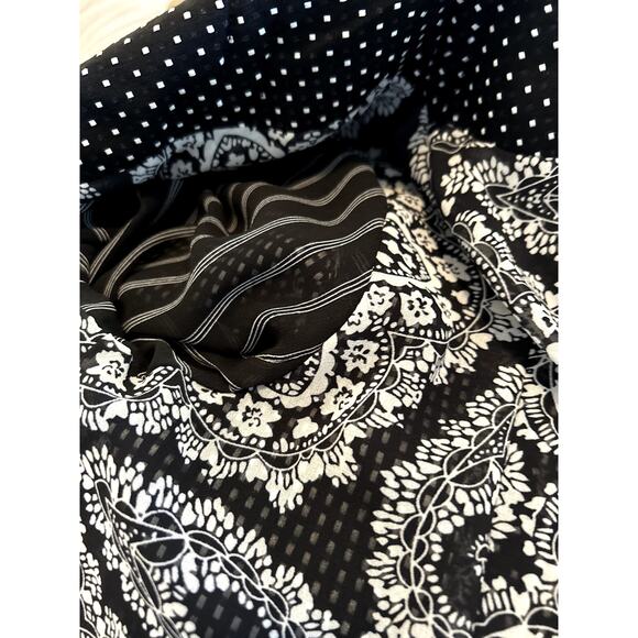 Cabi 5156 Black and White Polka Dot Blazer Jacket Size 4 - Picture 6 of 11